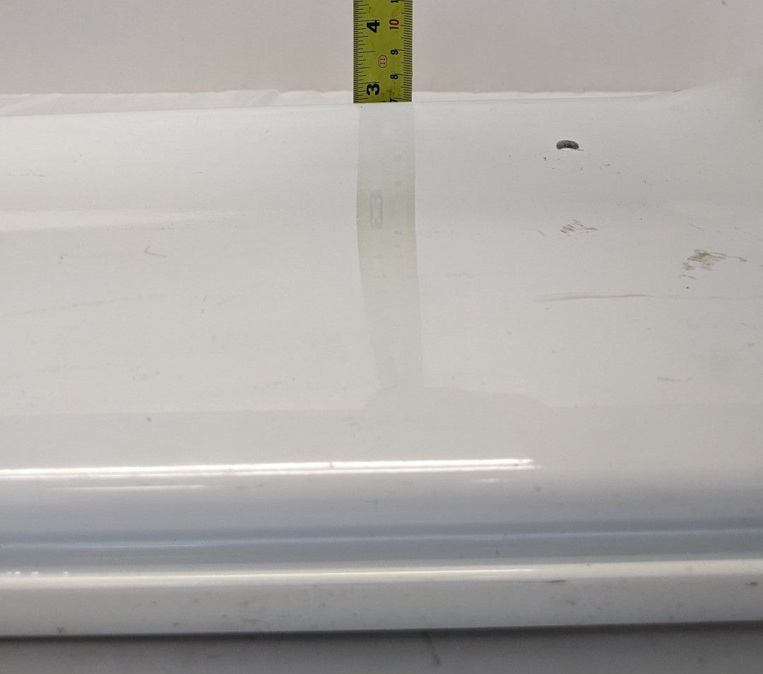 Freightliner RH Fairing Trim Tab White 22-60793-001 (Used)