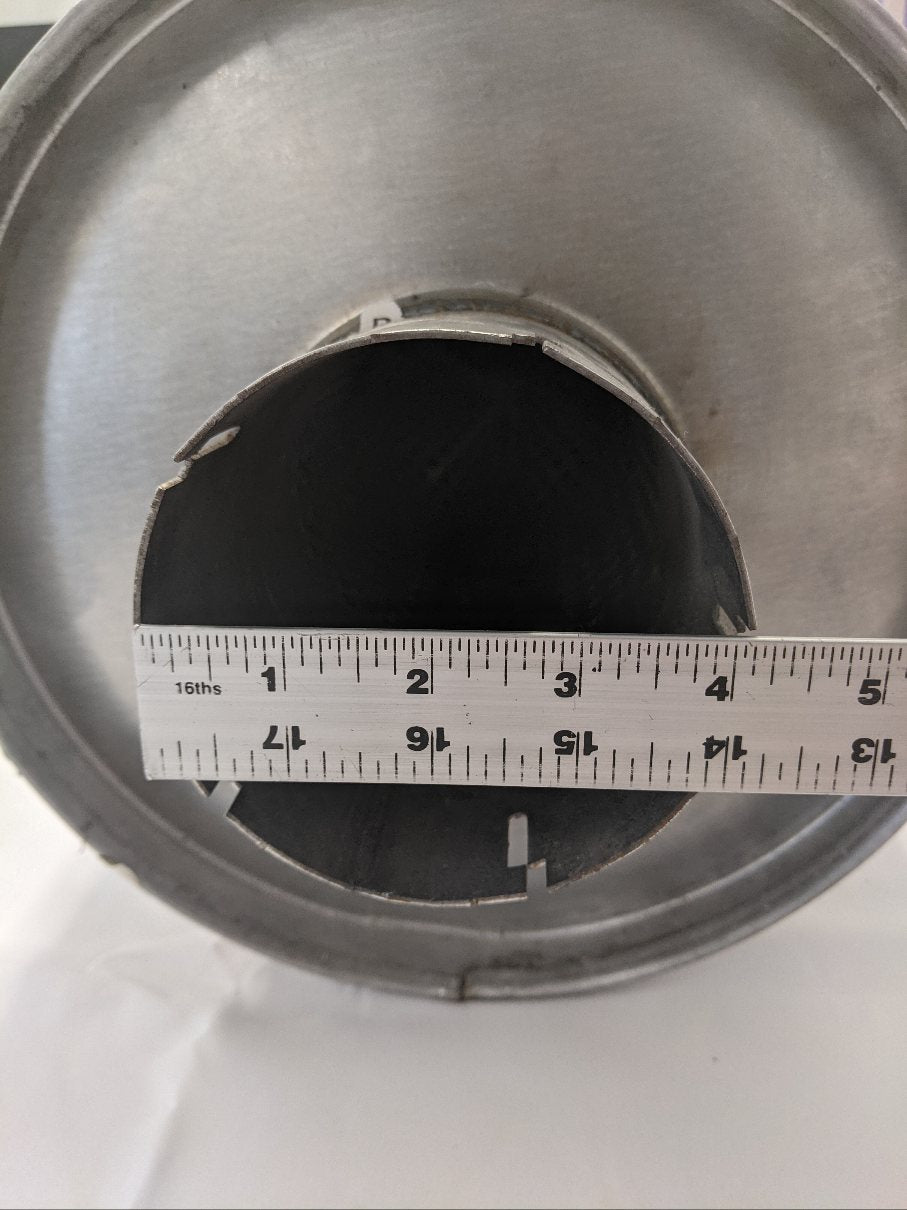 Freightliner 11" OD Horizontal Muffler 4" Inlet | 04-19936-000