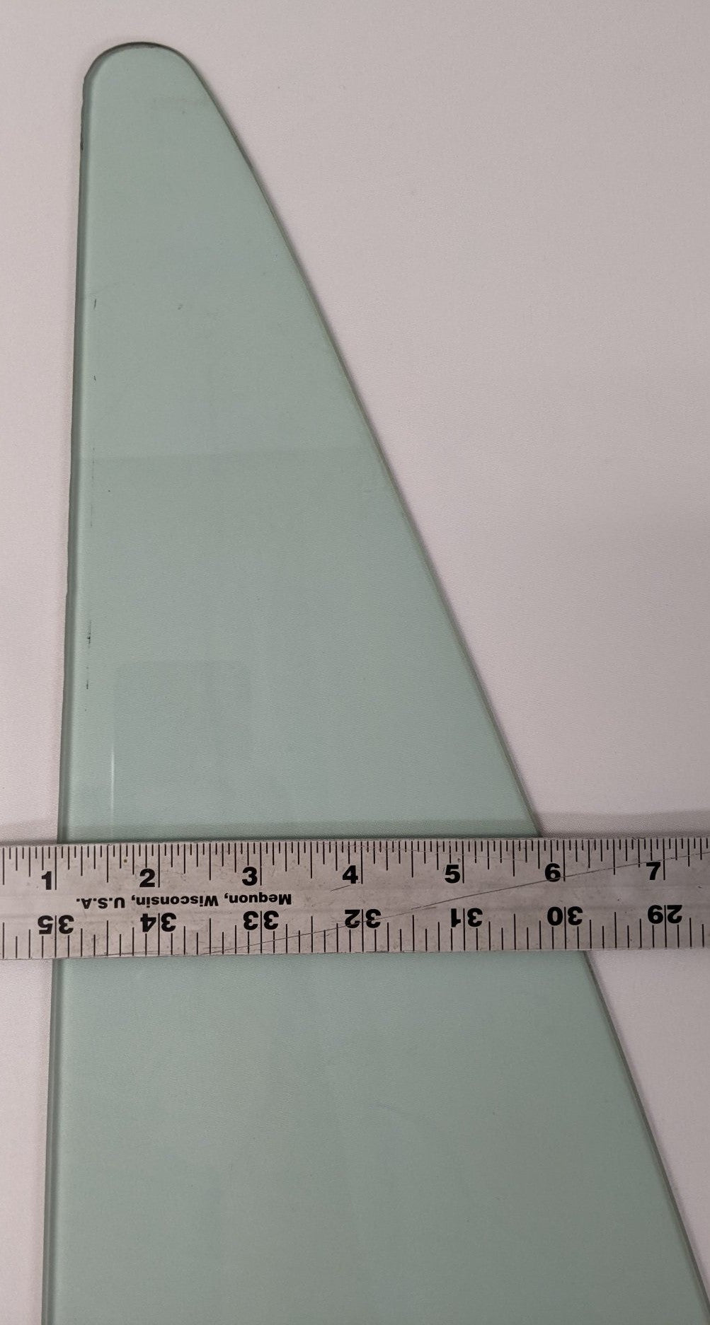 Freightliner Cascadia P3 RH Door Vent Glass | 18-53293-001