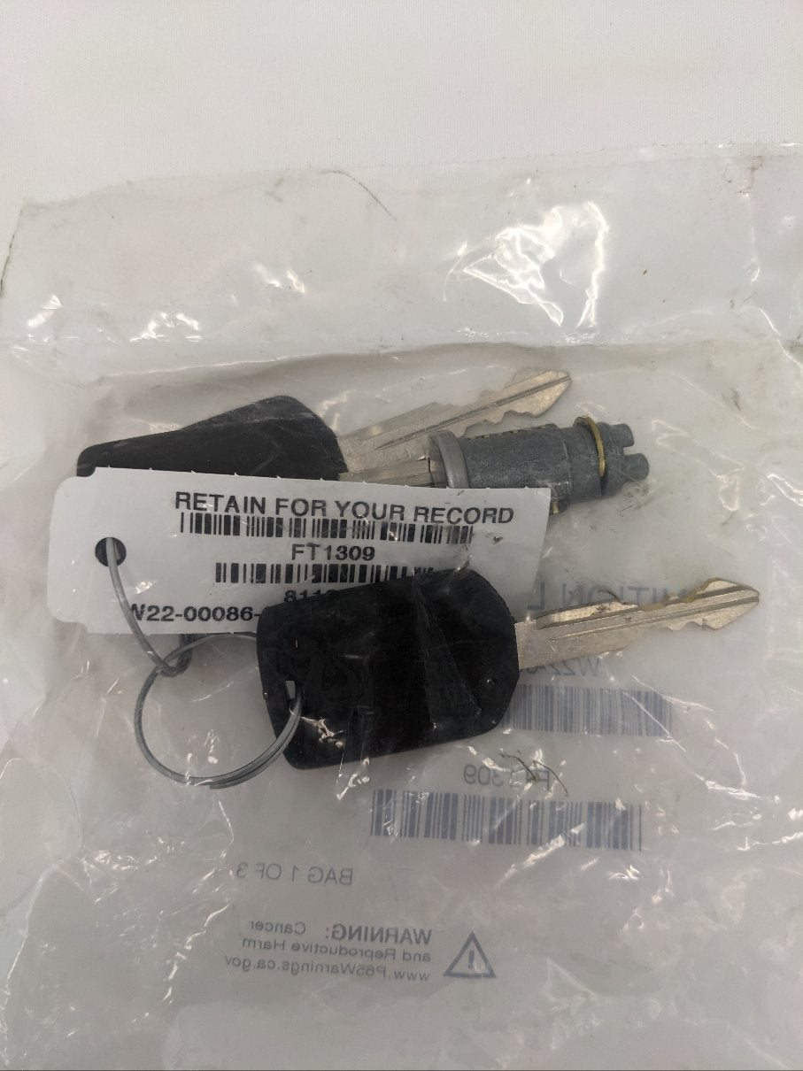 Freightliner 3 Key P4 Random Ignition Lockset - P/N  W22-00086-000 (10143966265660)