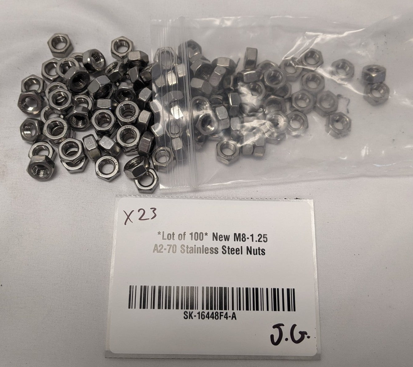 M8-1.25 A2-70 Stainless Steel Nuts Zinc Lot/100