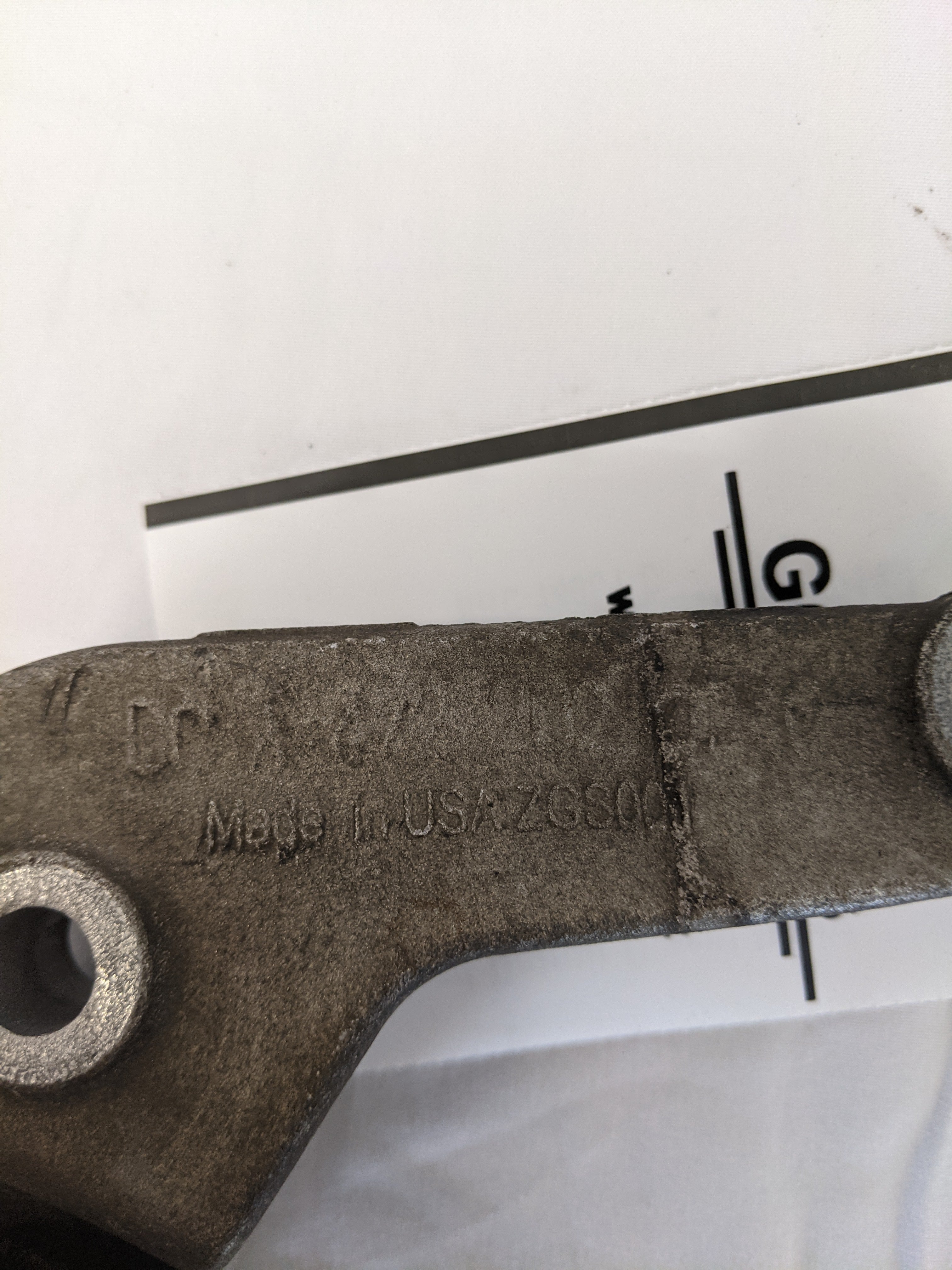 Used Detroit Diesel DD15 Idler Pulley Bracket w/ Pulley - P/N  A 472 202 0340 (10046445289788)