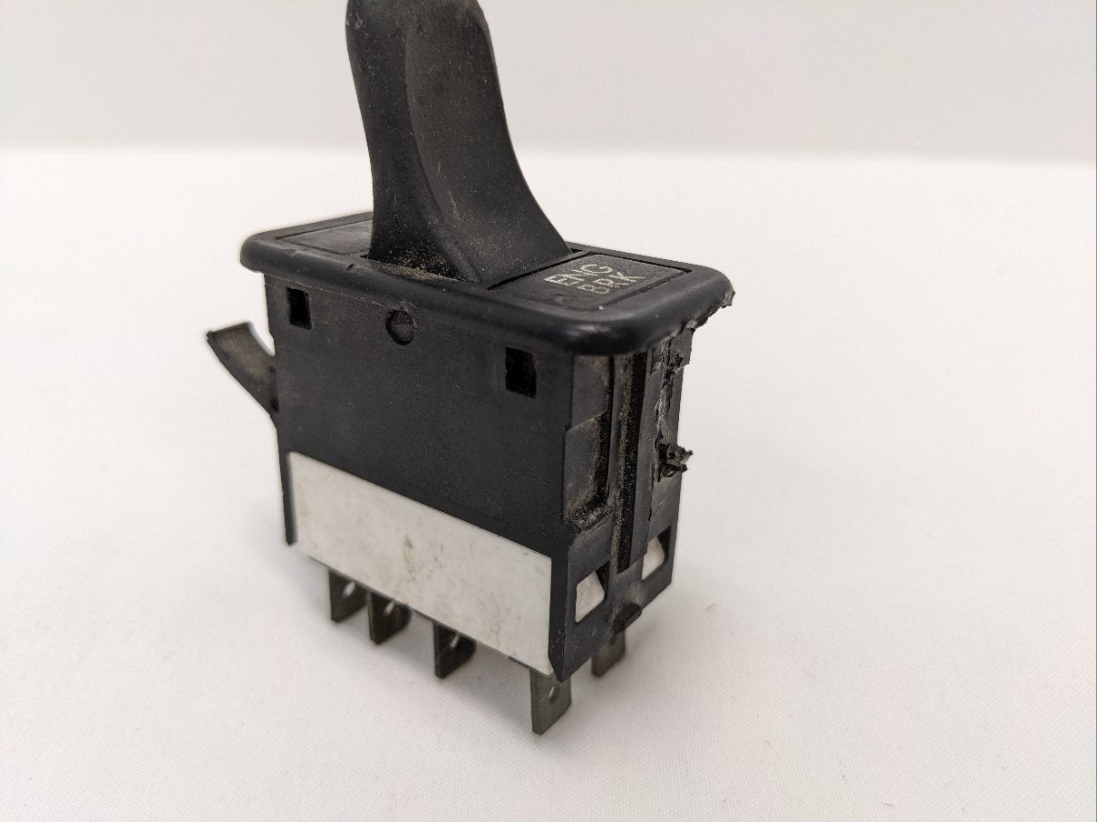 Damaged FTL 9 Pin Off/Lo/Hi Engine Brake Paddle Switch - P/N A06-22523-001 (10119429620028)