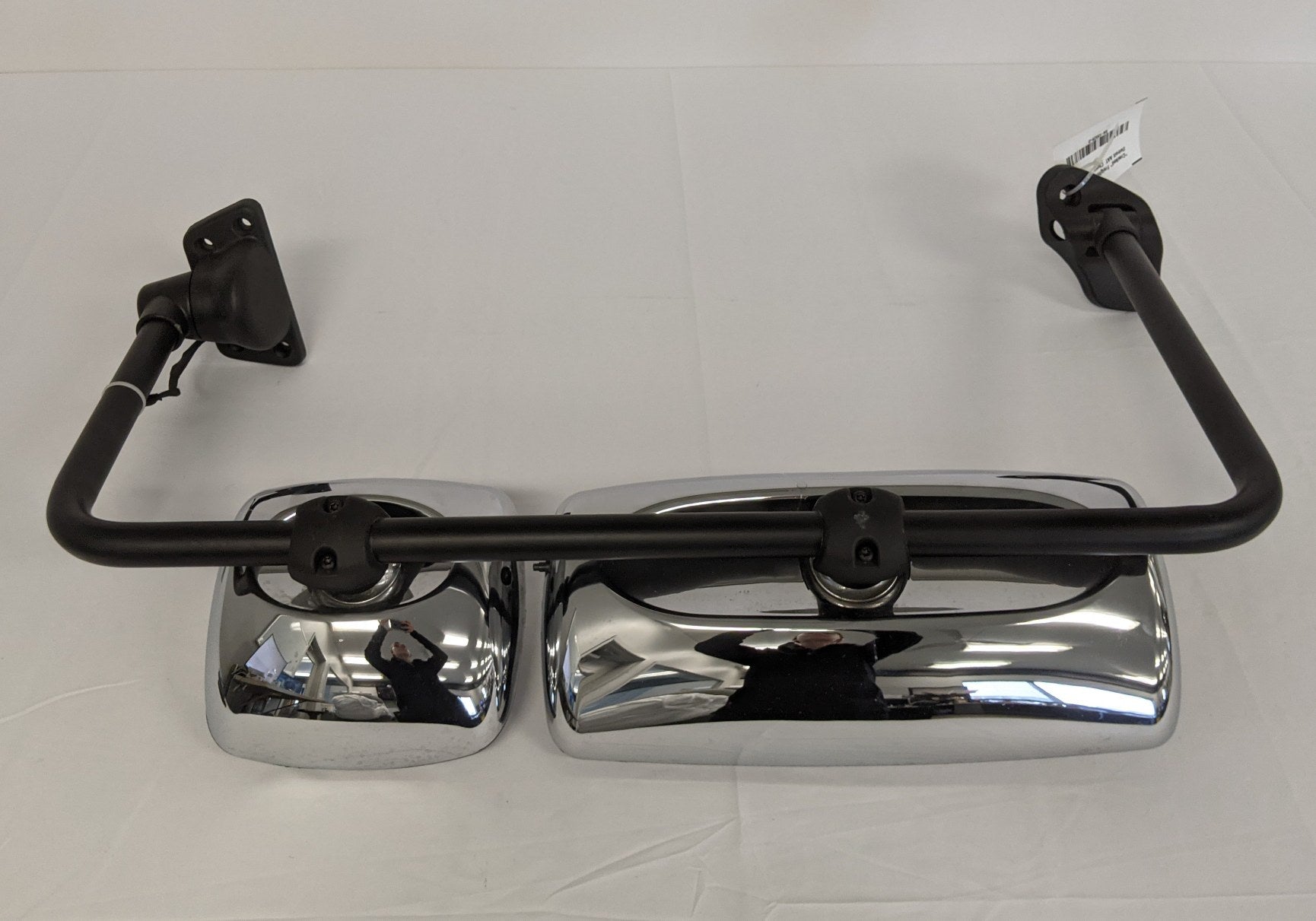 *Cracked* Freightliner M2 LH Detroit AAT  Chrome Mirror - P/N  A22-74243-031 (9920040829244)