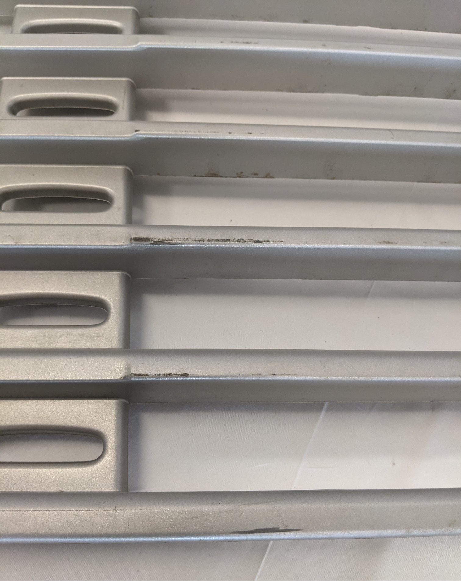 Used Freightliner M2 Argent Silver Painted Grill -P/N 17-14787-000 (4919660150870)