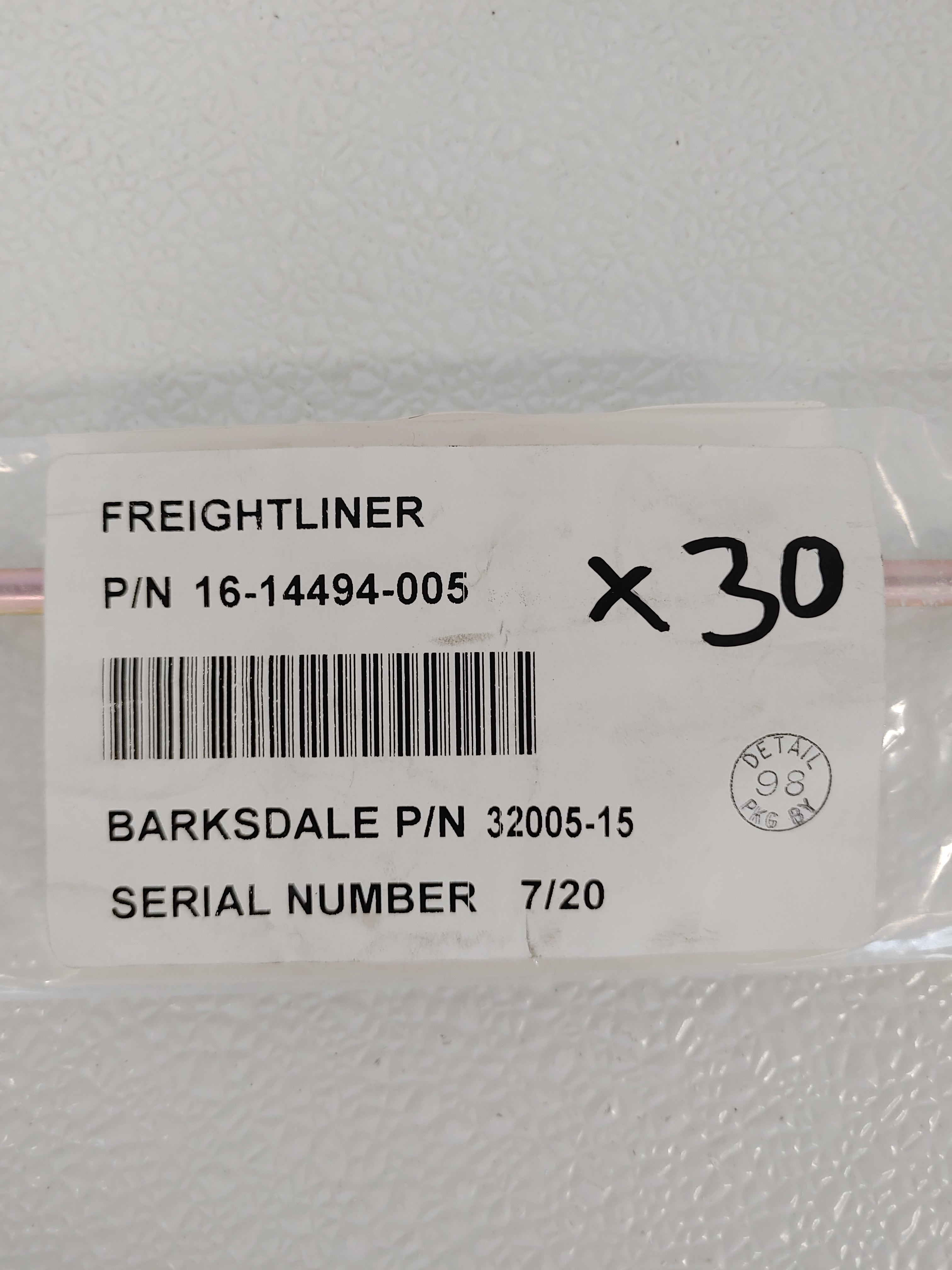 New Freightliner Leveling Control Linkage Assy Kit - P/N  16-14494-005 (10105335873852)
