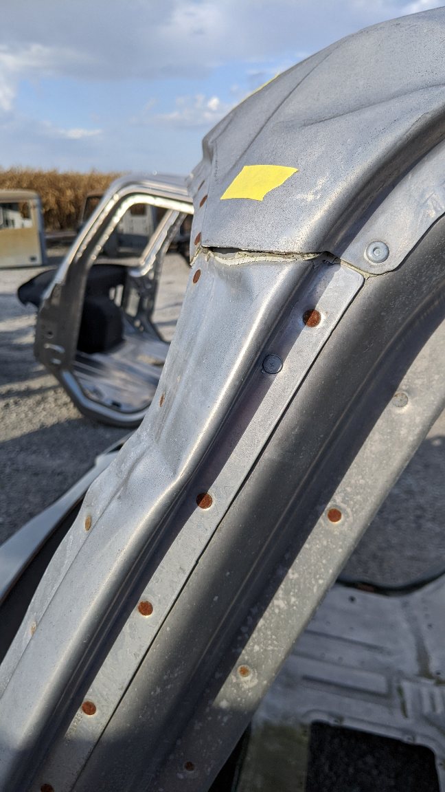 Damaged Freightliner M2 Day Cab Shell #18
