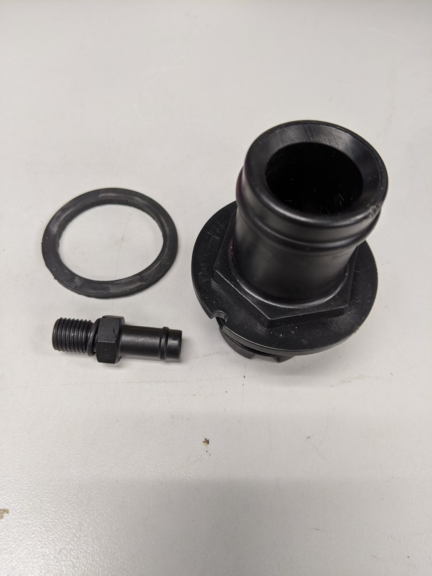 Freightliner 13 Gallon Remote Fill DEF Tank - P/N 04-33149-000 (6700462080086)