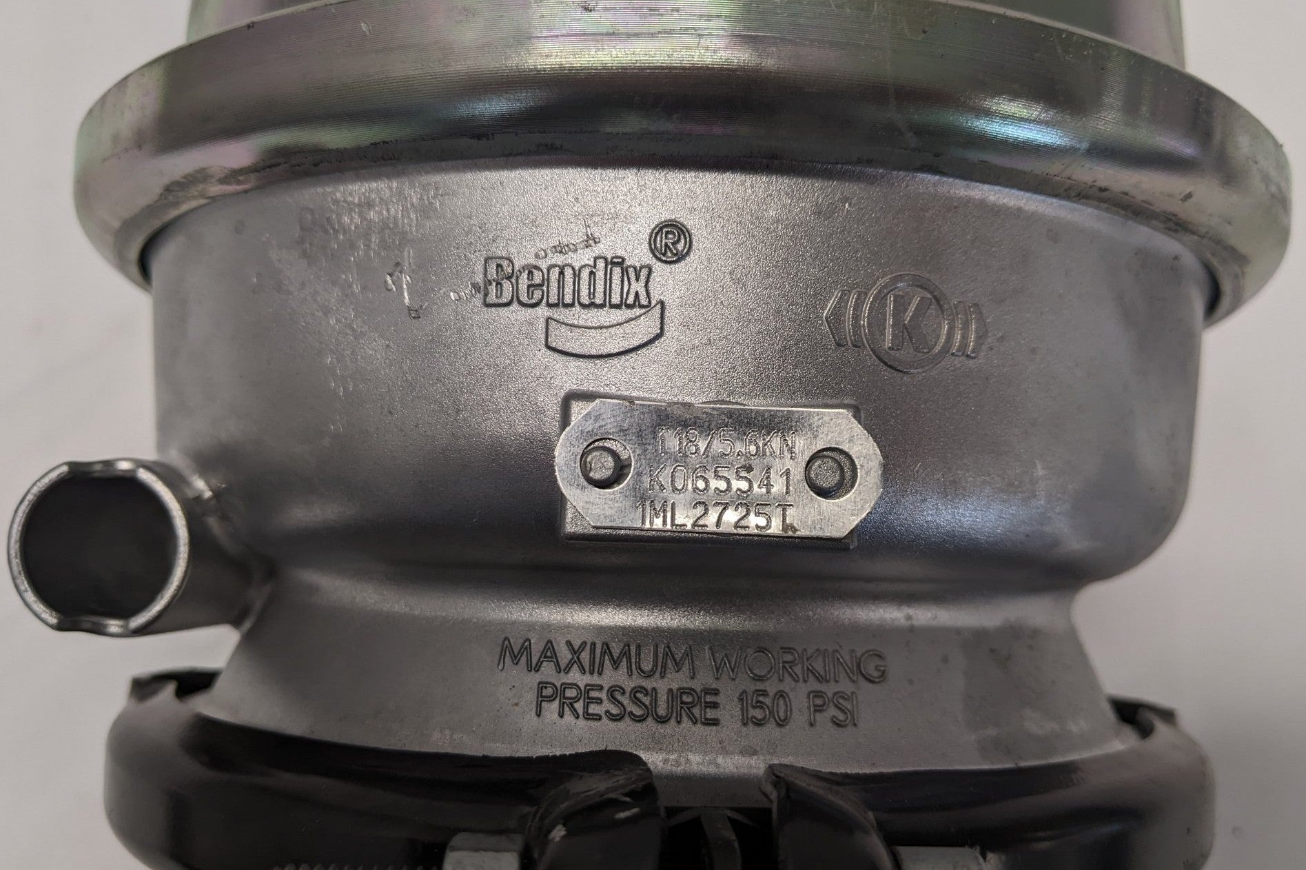 Bendix 18/24, 2.25" Stroke DDSB, ADB Brake Chamber - P/N K065541