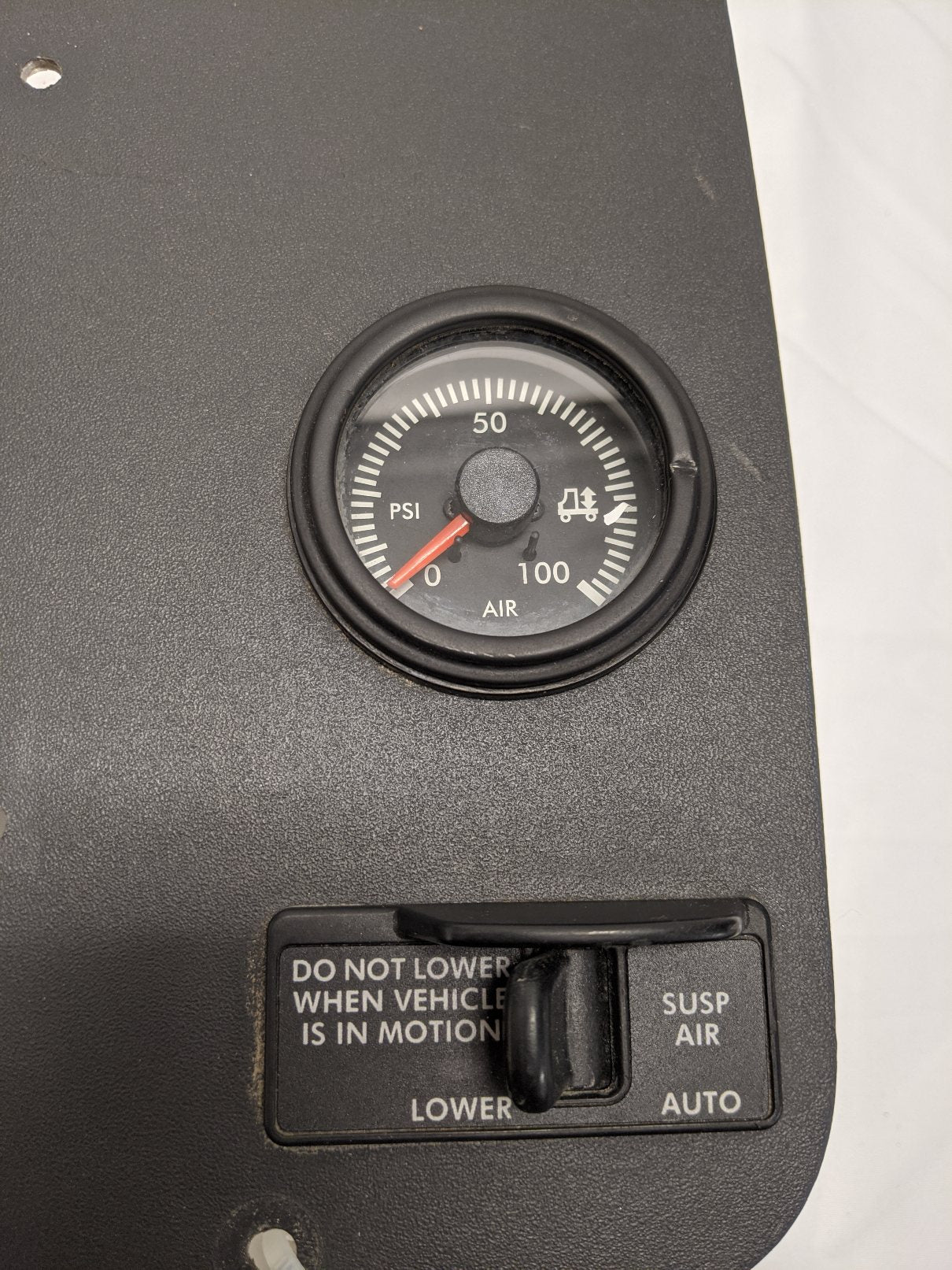 Freightliner Cascadia 22-60660-000 - Instrument Panel - Used