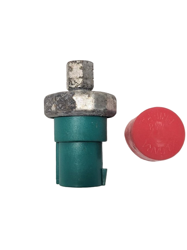 Used Freightliner High Pressure A/C On/Off Switch - PN 06-35209-000