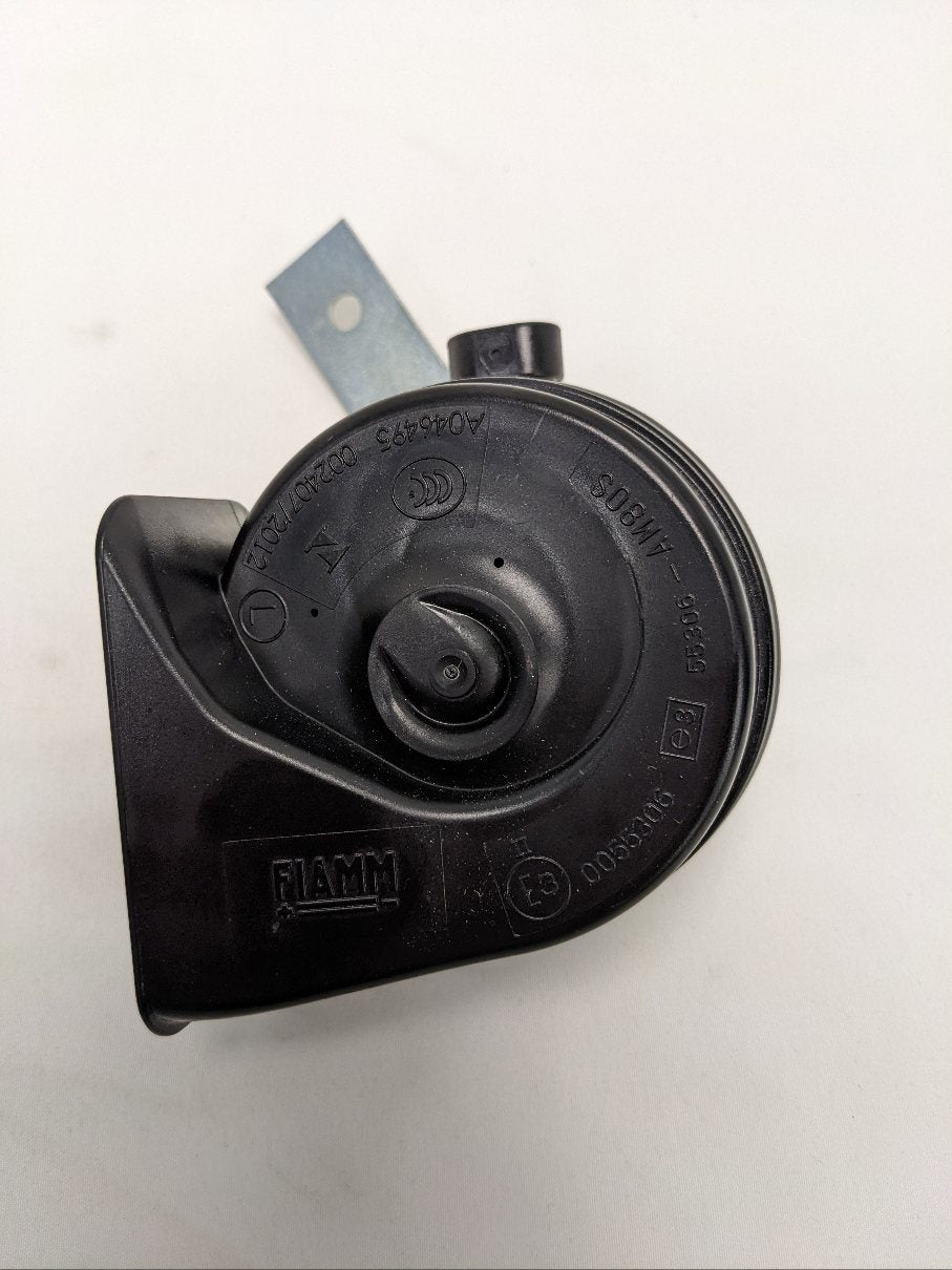 New Freightliner Electric Horn and bracket - P/N 06-52125-021 (10134534160700)