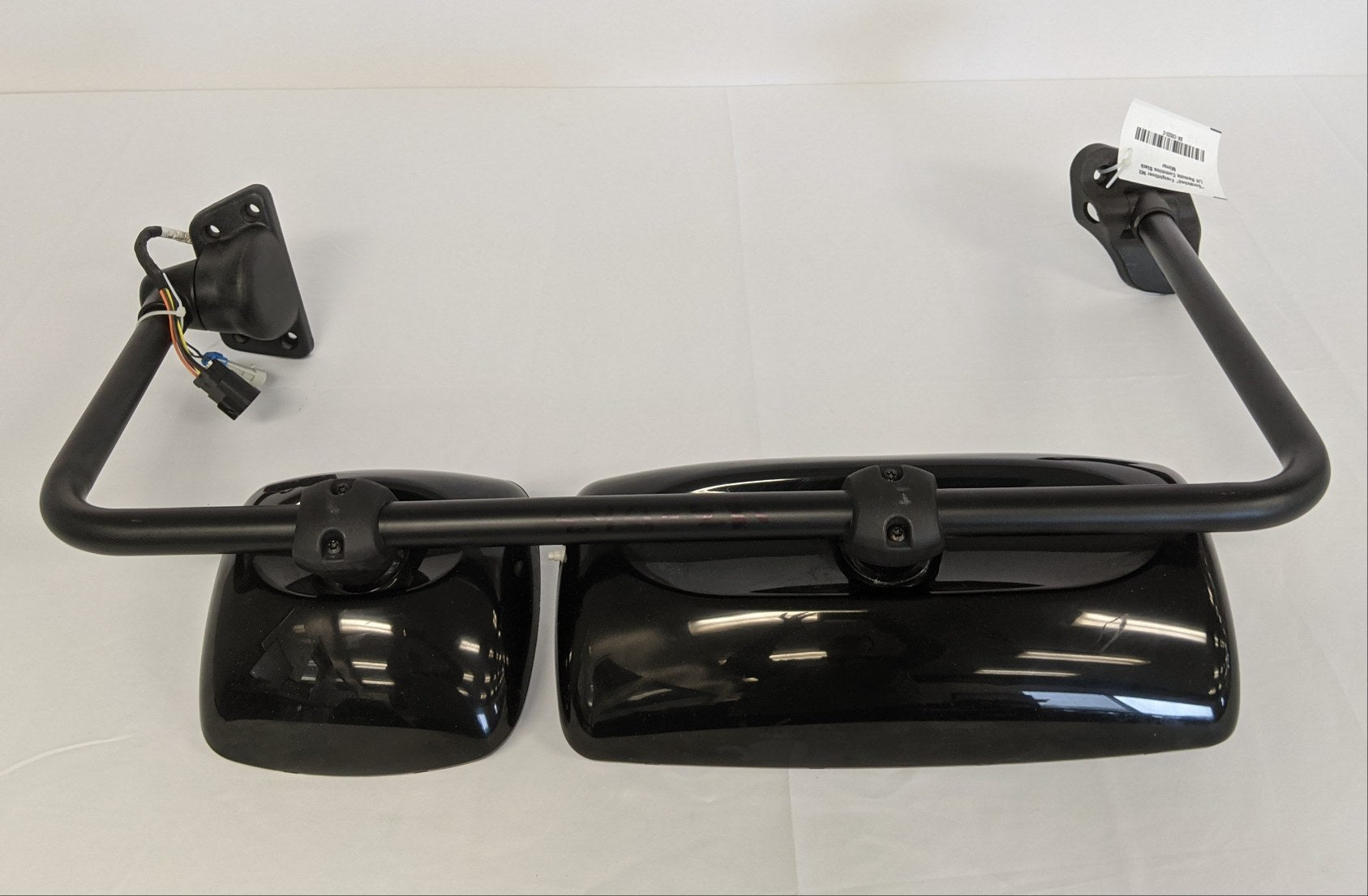 A22-74243-062 - Freightliner M2 LH Remote Black Mirror (Scratched)