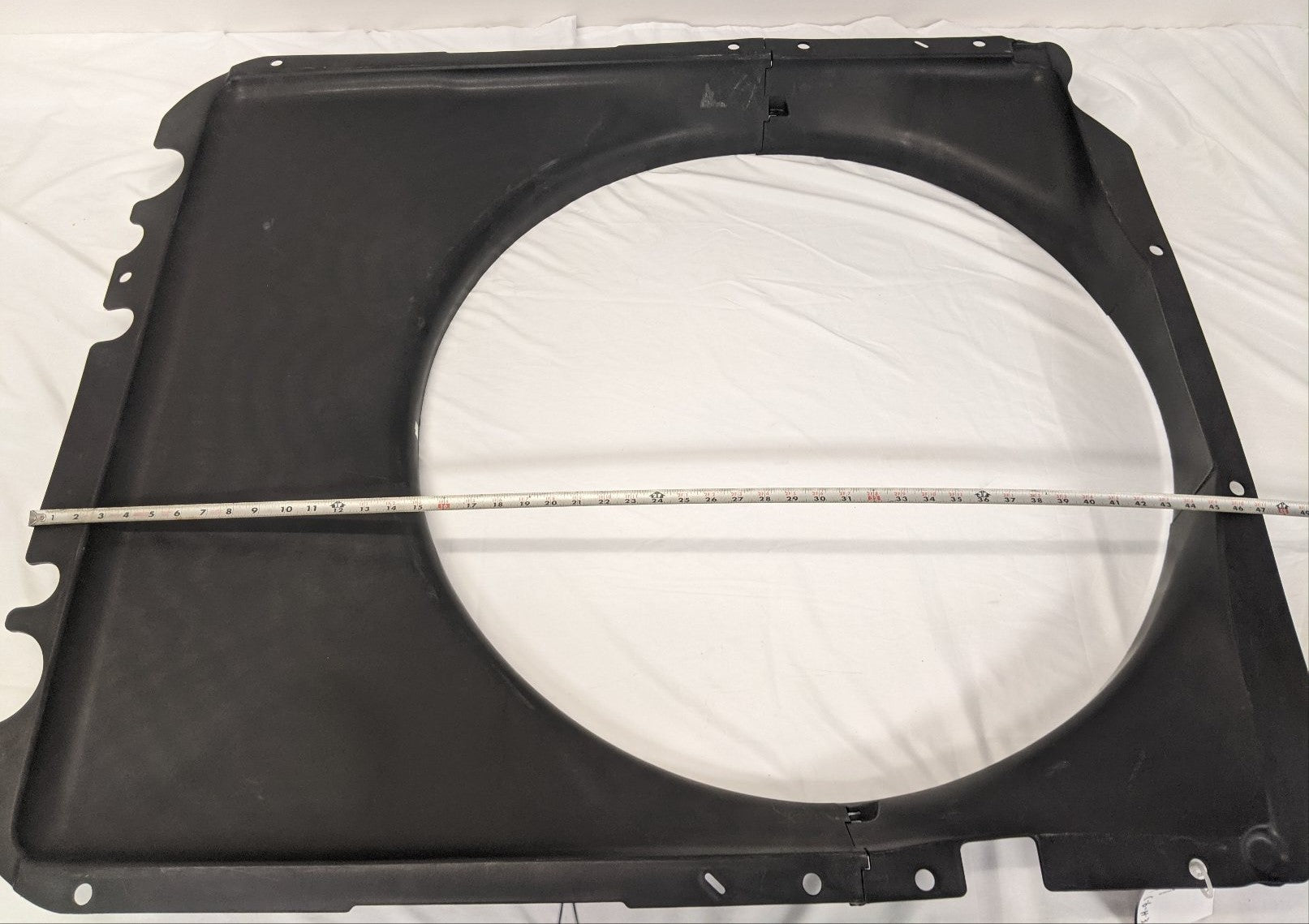 Freightliner Black Radiator Fan Shroud Assembly - P/N A05-26440-000