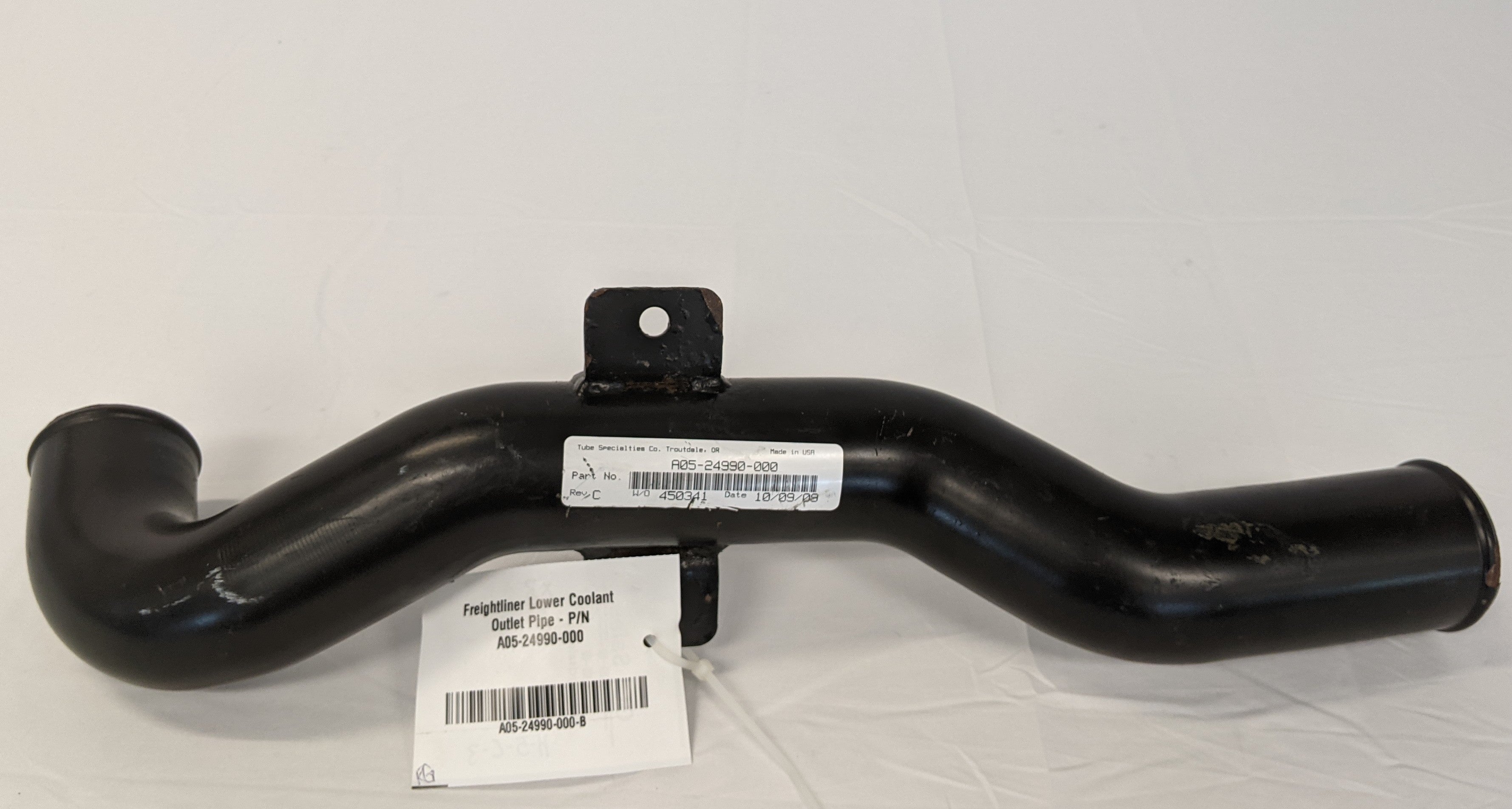 Freightliner Lower Coolant Outlet Pipe - P/N A05-24990-000 (10126984872252)