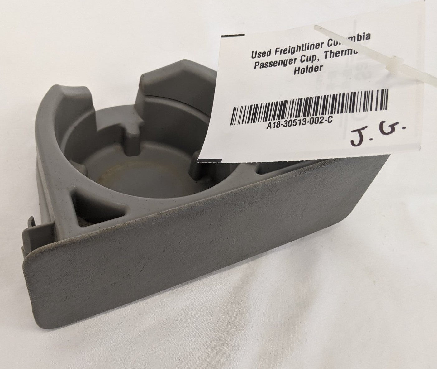 Used Freightliner Columbia Passenger Cup, Thermos Holder - P/N A18-30513-002 (10175076630844)