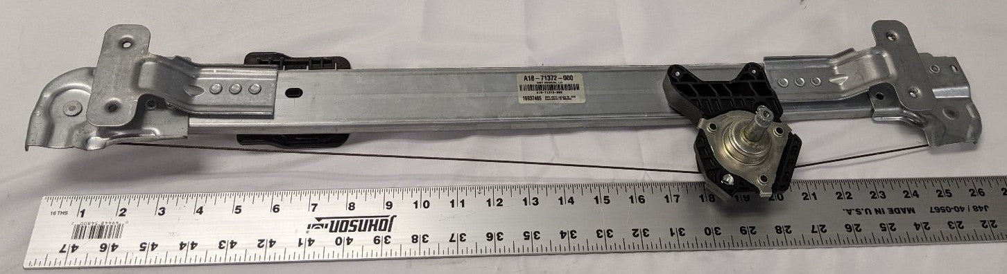 Western Star LH Manual Window Regulator | A18-71372-000