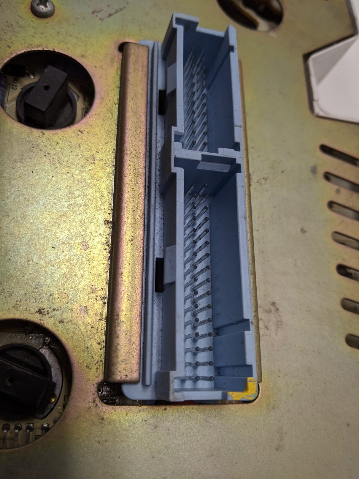 *Parts Only* Freightliner Columbia Instrument Cluster Panel - P/N A22-42289-010