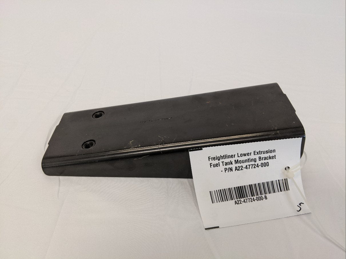 Freightliner Lower Extrusion Fuel Tank Mounting Bracket - P/N A22-47724-000