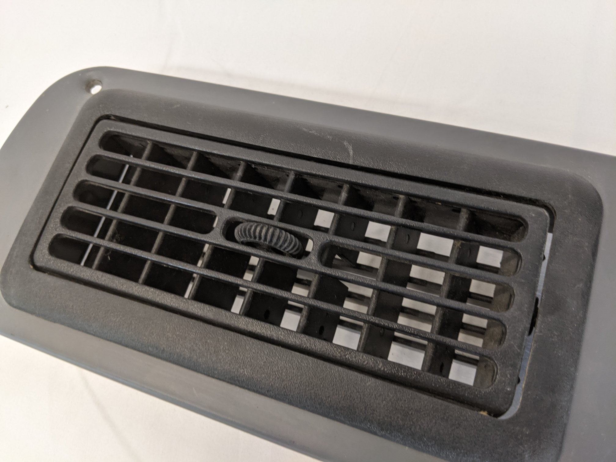 Used Freightliner Columbia Sleeper Air Vent Panel w/ Louver - P/N 22-46623-002 (10122021732668)