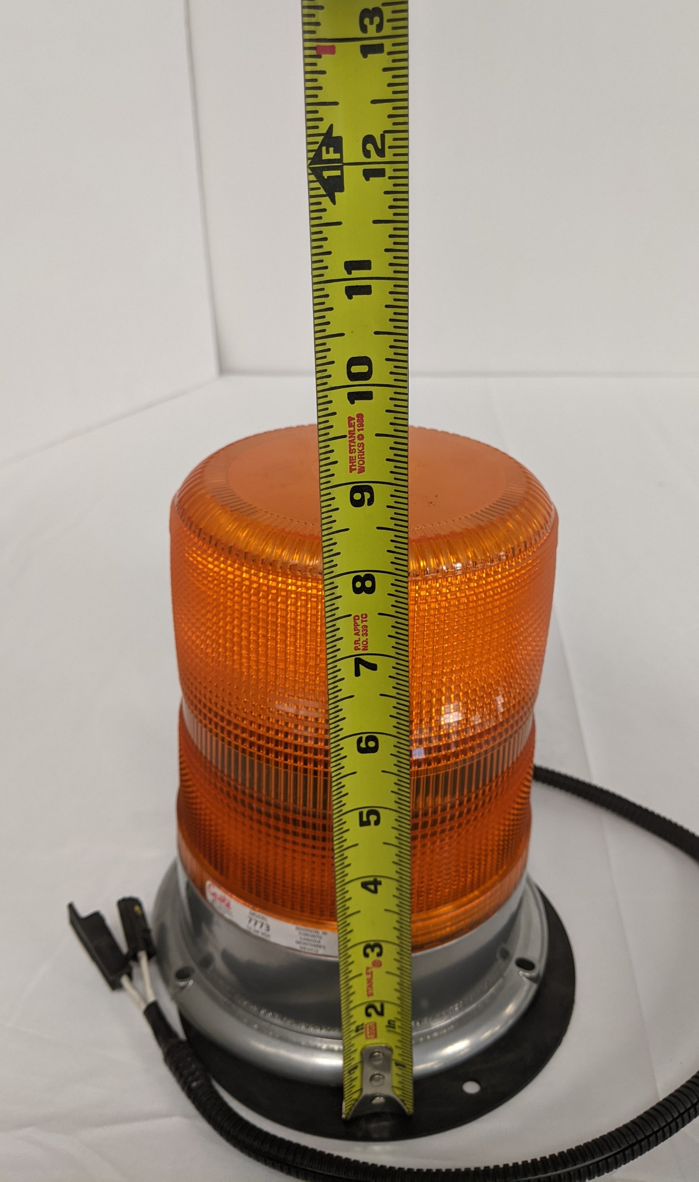 Grote Model # 7773 Amber Strobe Beacon Light - WWS 85101-3475 (6771126370390)