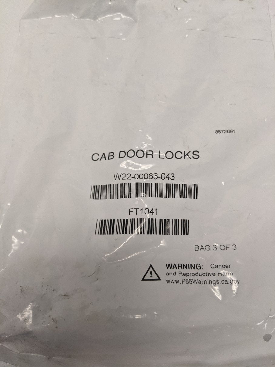 Western Star W4 Door & Ignition Lock Set 2 Keys W22-00063-043