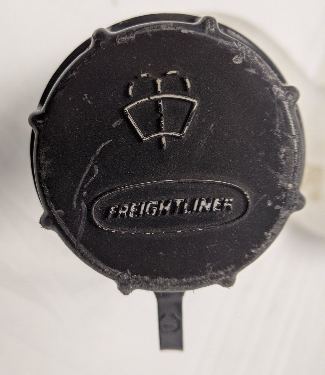 Used Freightliner Windshield Washer Reservoir w/ Sensor - P/N A22-60952-001