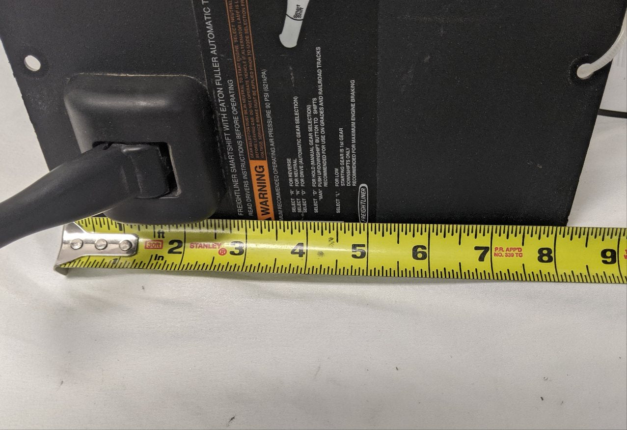 Used Freightliner Cascadia P3 Auxiliary Instrument Panel -  P/N  22-60660-000