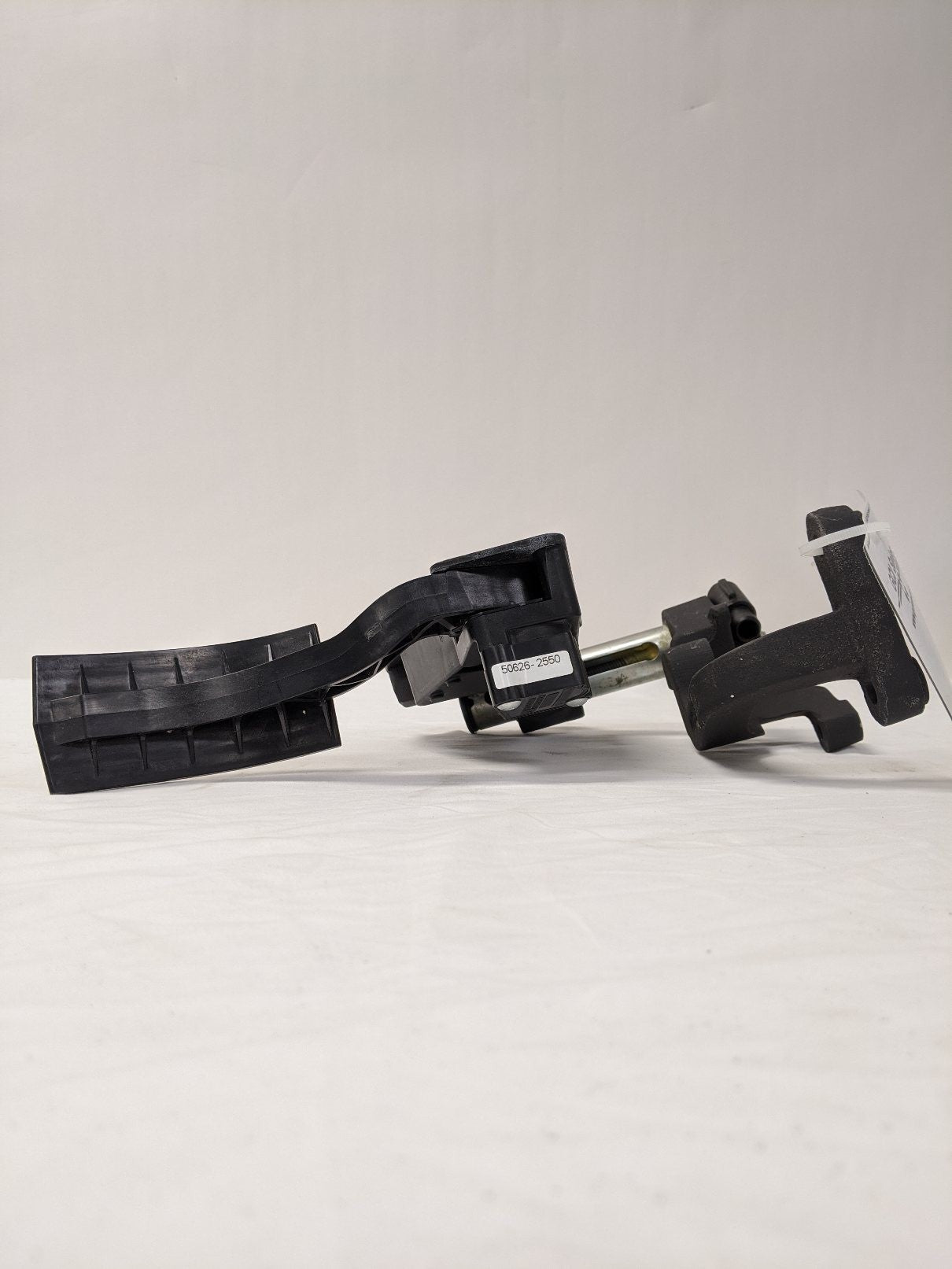 *Missing Adjuster* Freightliner Accelerator ADJ Pedal Assy - P/N  A01-34001-000