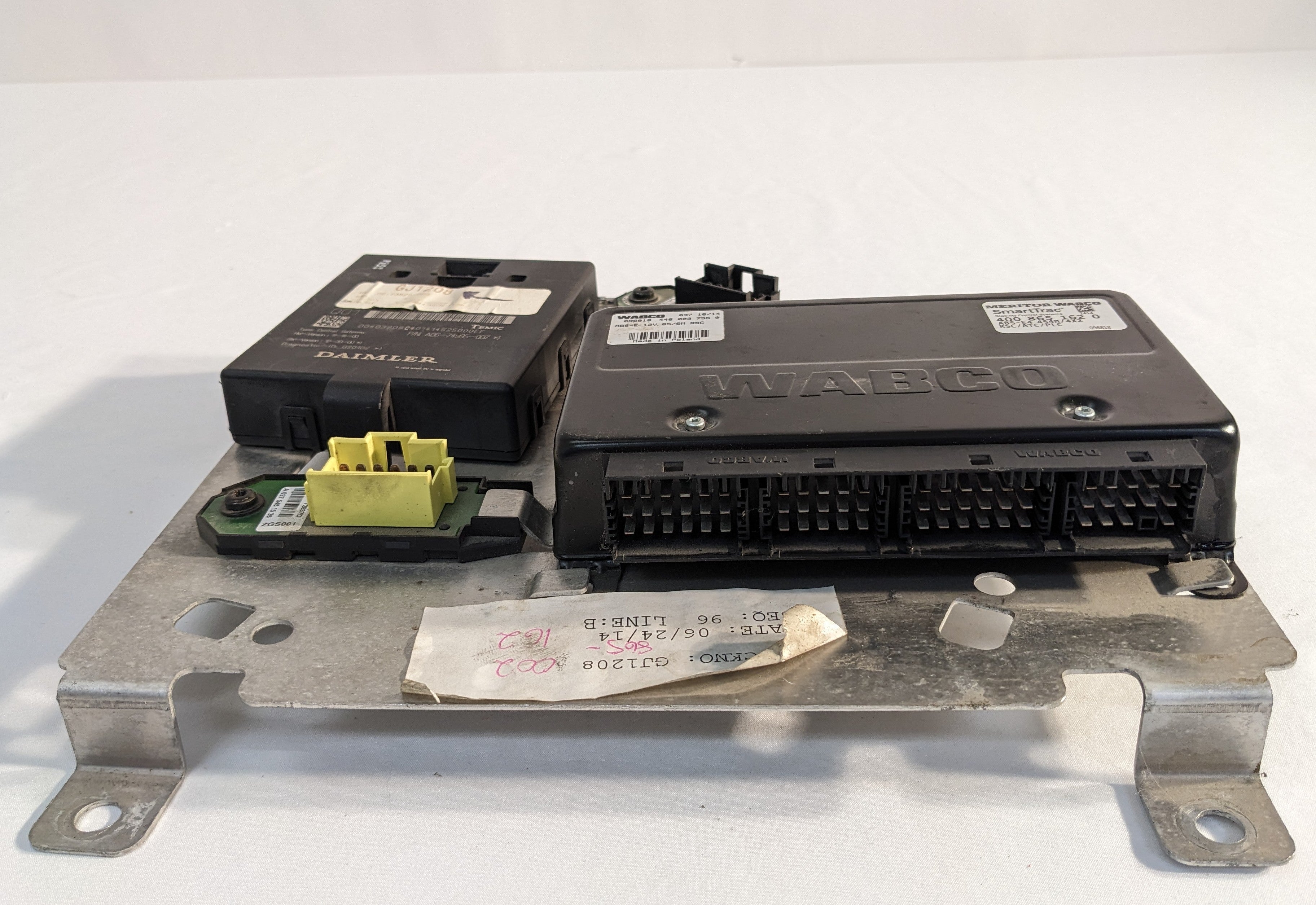 Used Freightliner Cascadia ABS ECU & Multiplex Module | 4008651620
