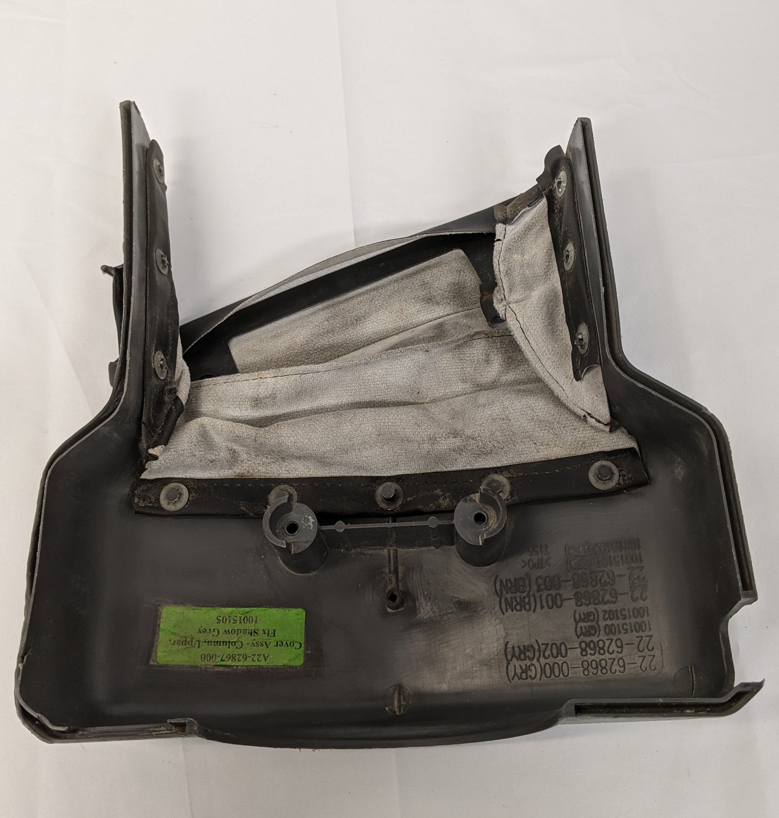Damaged Freightliner Columbia, Century Steering Column Cover - P/N A22-62867-000 (10029762576700)