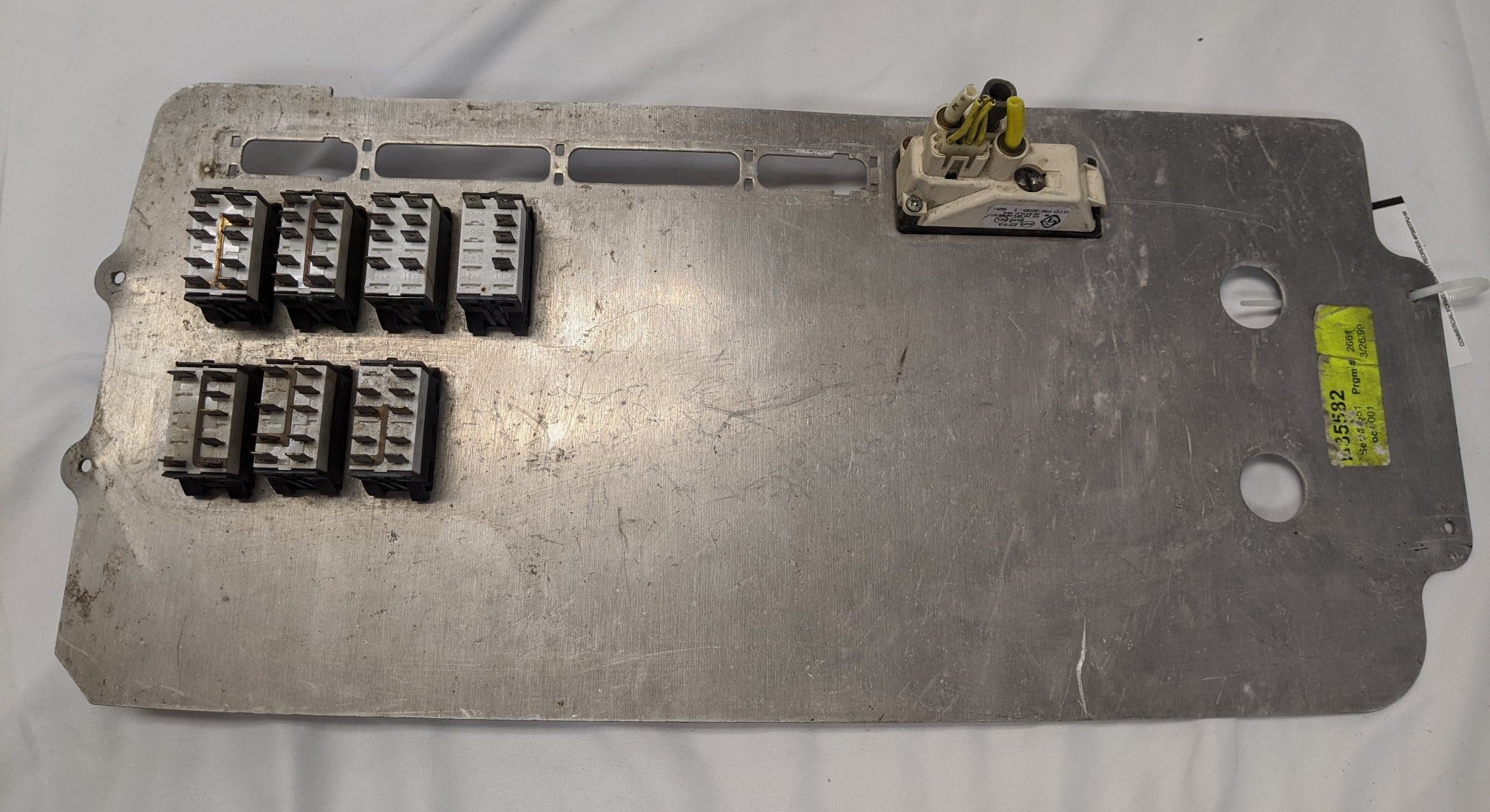 Used Freightliner Columbia Center Instrument Dash Panel- P/N  22-45867-000