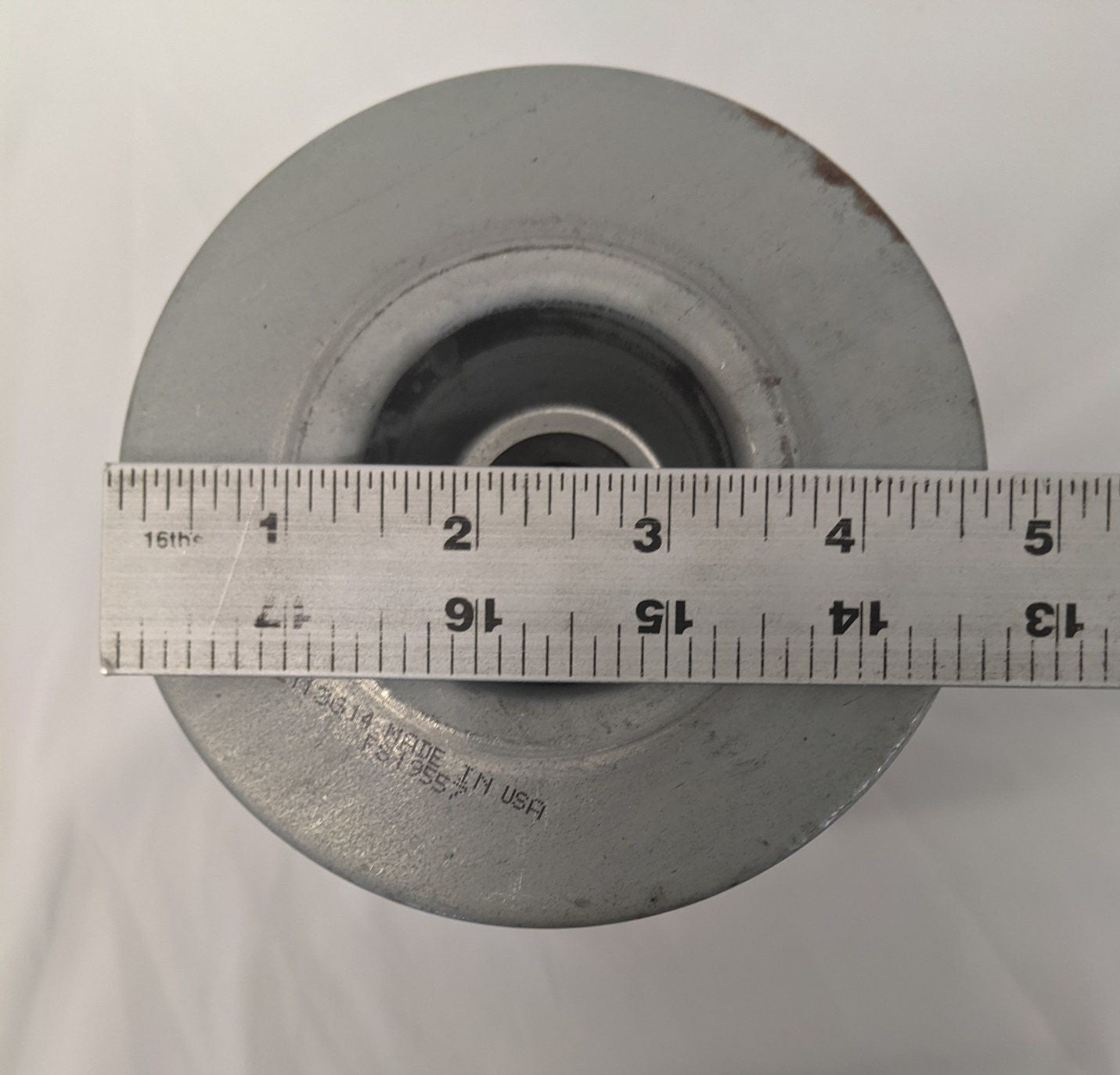 Fleetguard Fuel Water Separator Filter Element - P/N FG  FS19557