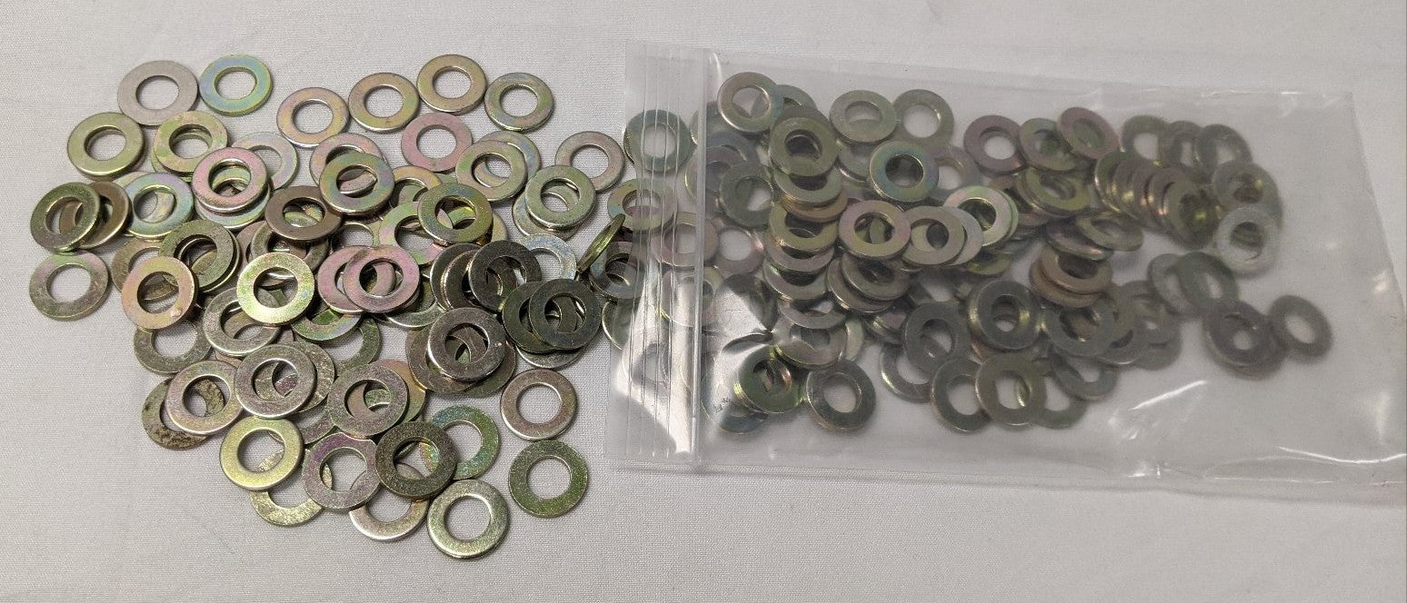 5/16" Yellow Zinc Coated Steel Flat Washers - Lot of 200 - 5/8" OD Corrosion Resistant