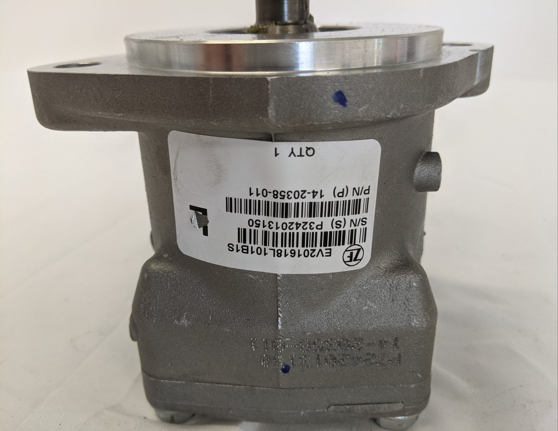 New TRW EV201618L10101 Power Steering Pump - P/N  14-20358-011 (10162411700540)