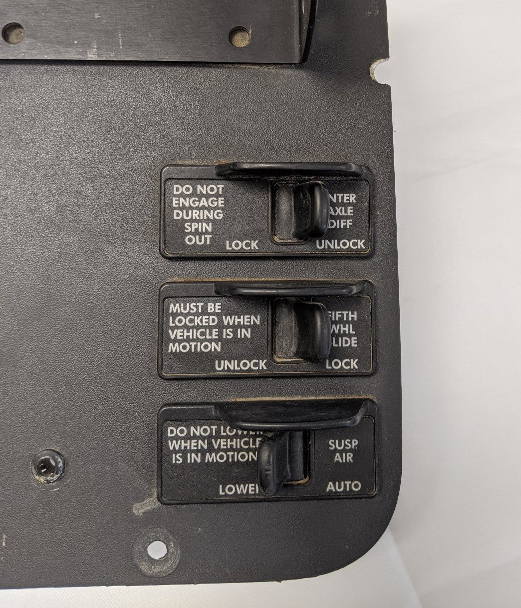 22-60660-000 - Freightliner Cascadia Instrument Panel (used)