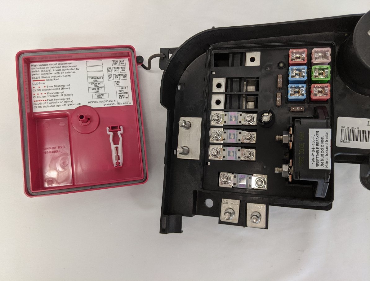 Freightliner Daimler Battery Cable Access Power Module - P/N A66-18649-012 (10172257141052)