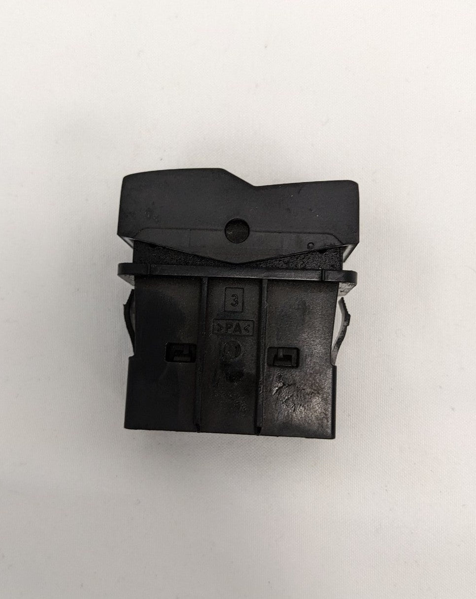 New Freightliner Multiplex Aero Off, Modular Field Switch - P/N A06-90128-067 (10140356641084)
