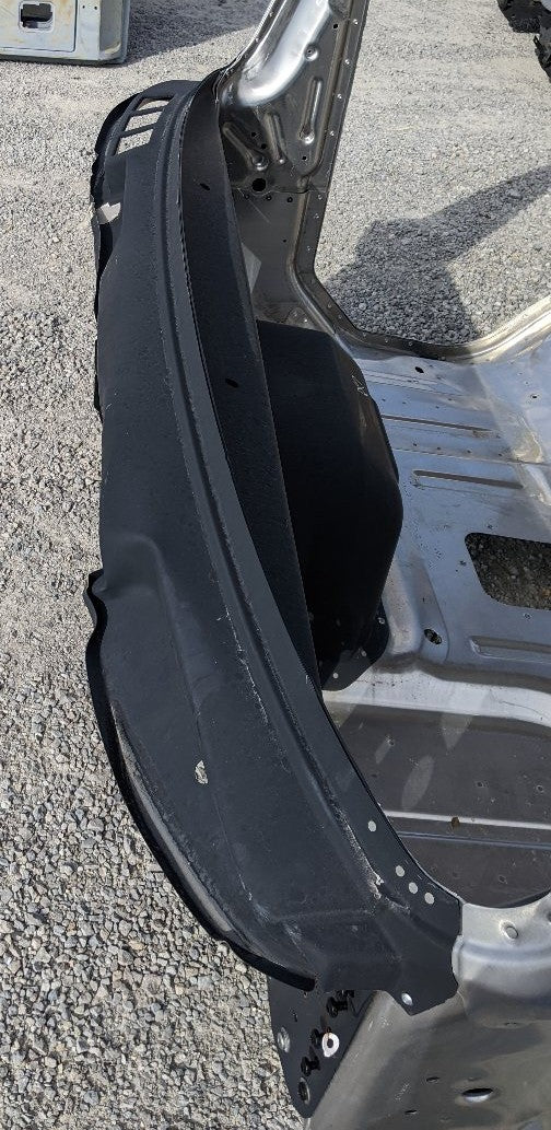 Damaged Freightliner M2 106 / 114SD 4-Door Crew / Quad Cab #7