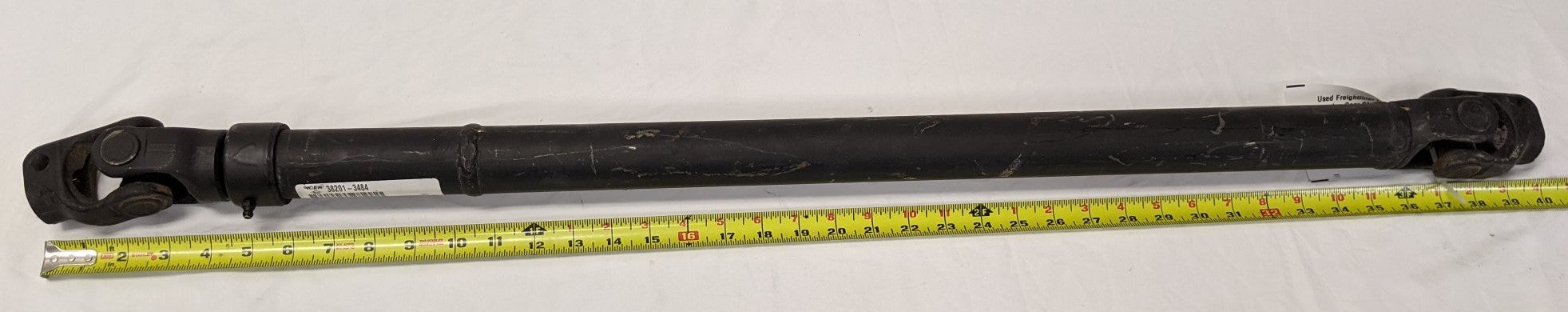 Freightliner Lower Steering Gear Shaft (WWS 38201-3484) - Used