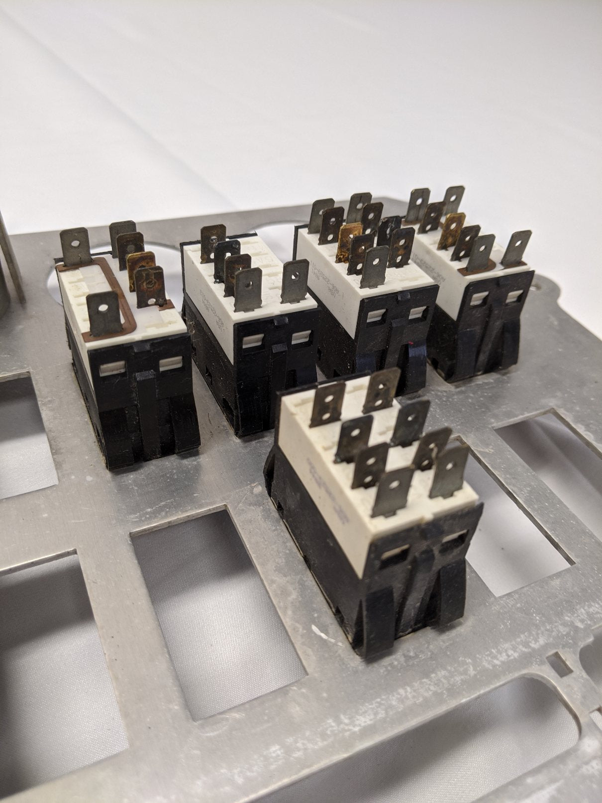 Used Freightliner Columbia Center Instrument Dash Panel  - P/N  22-45867-000