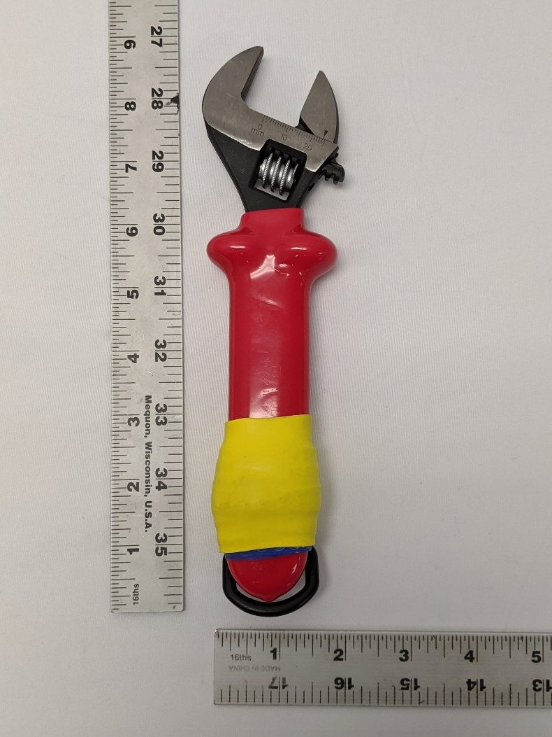 Wiha 8" 1000V Insulated Adjustable Wrench - P/N 762/200