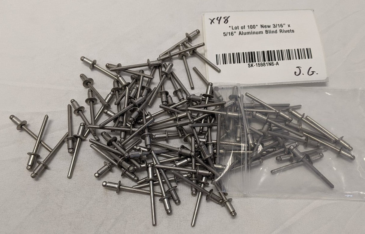 *Lot of 100* New 3/16" x 5/16" Stainless Steel Blind Rivets