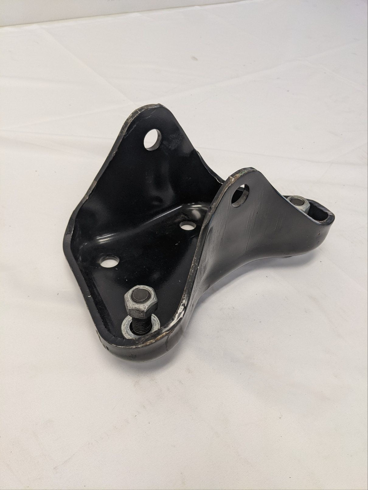 Freightliner M2 LH Front Spring Suspension Hanger Bracket -P/N 16-18289-000