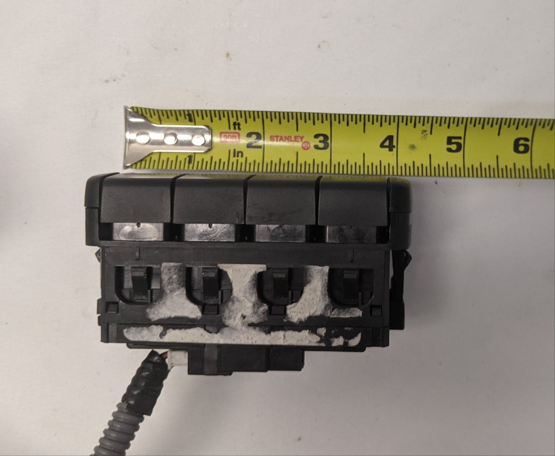 Used Freightliner Rocker Switch Panel ECU Module - P/N  A06-60973-000