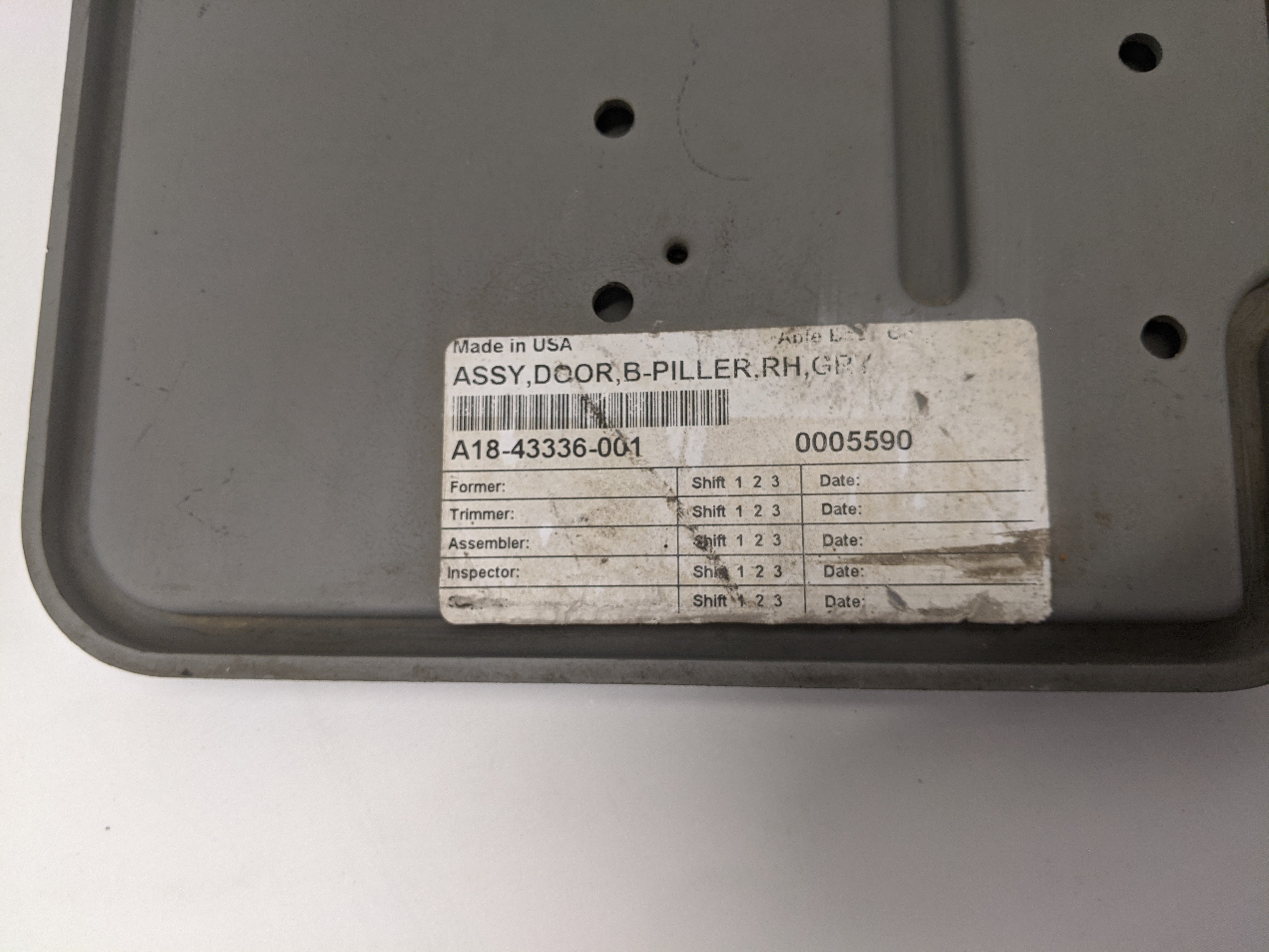 Used Freightliner Columbia RH B-Pillar Electrical Access Door- P/N A18-43336-001 (10090891870524)