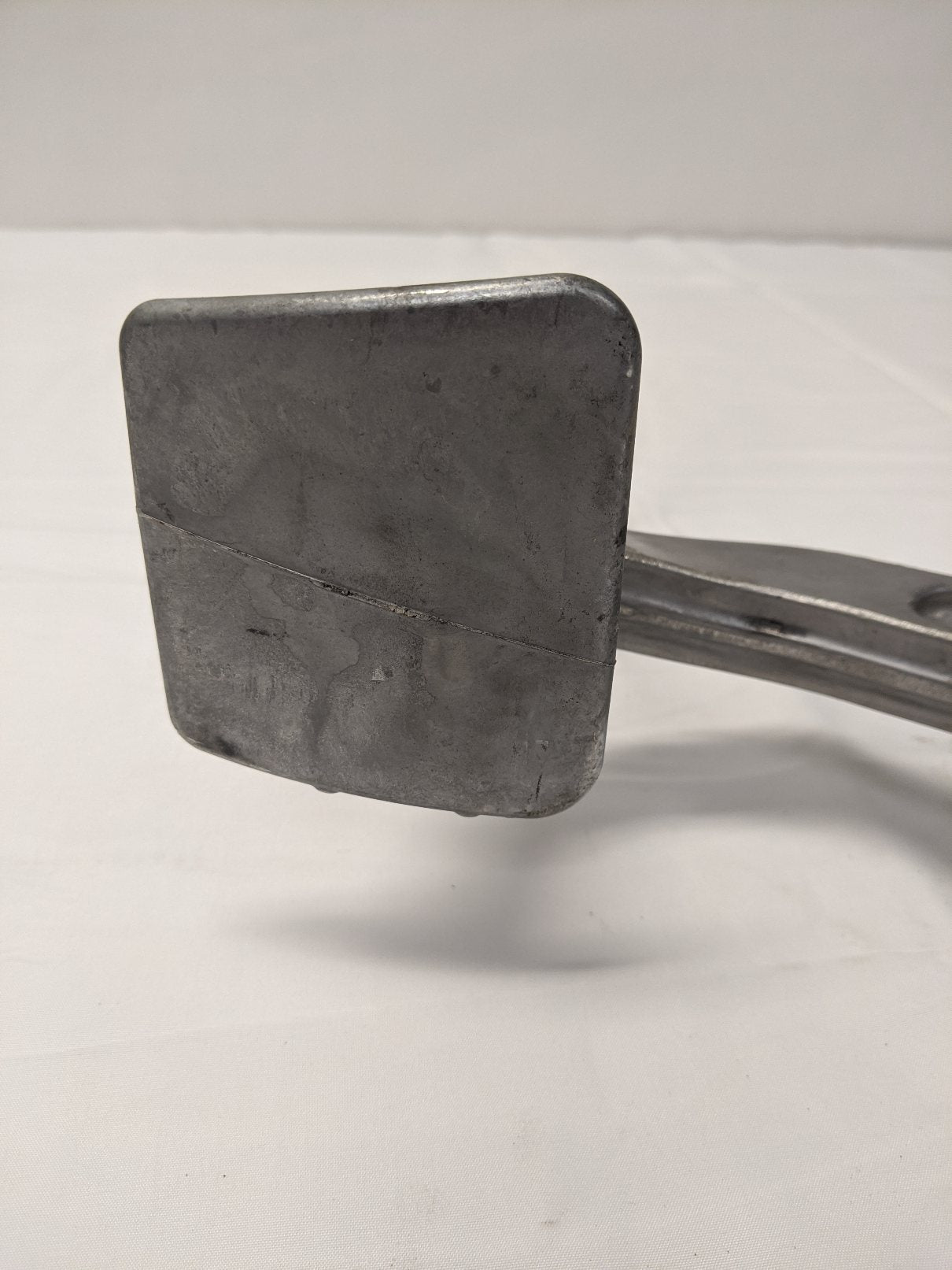 Freightliner Valve Brake Pedal - A12-25703-005 - Used