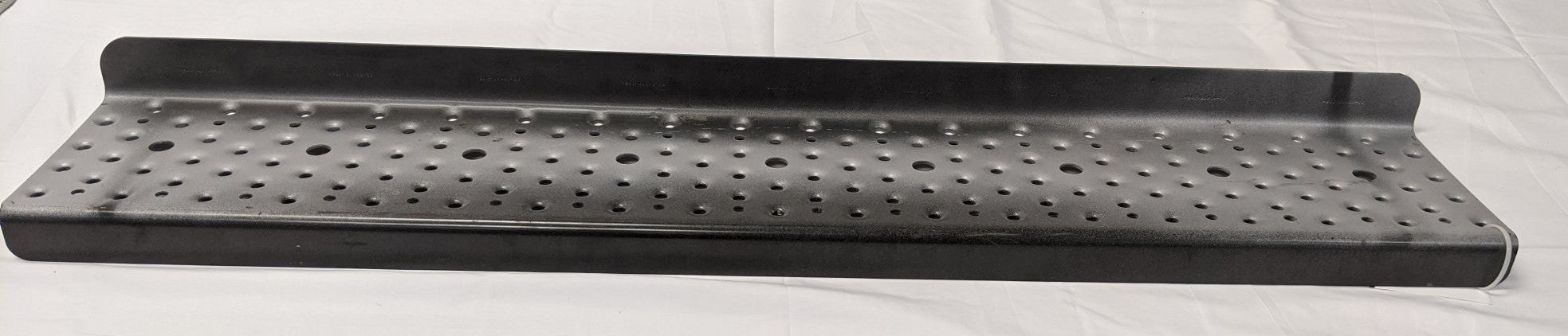 Freightliner 36 ½" x 6 ½" Argent Silver Steel Step - P/N 22-52438-005