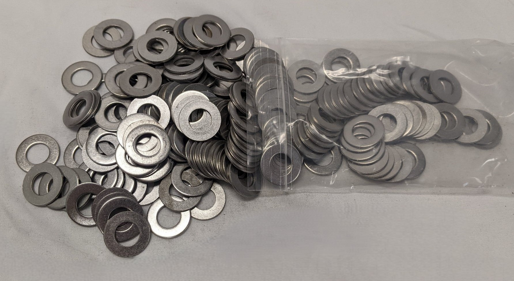 *Lot of 200* New 7/16" x 15/16" x  1/16" Stainless Steel Washers