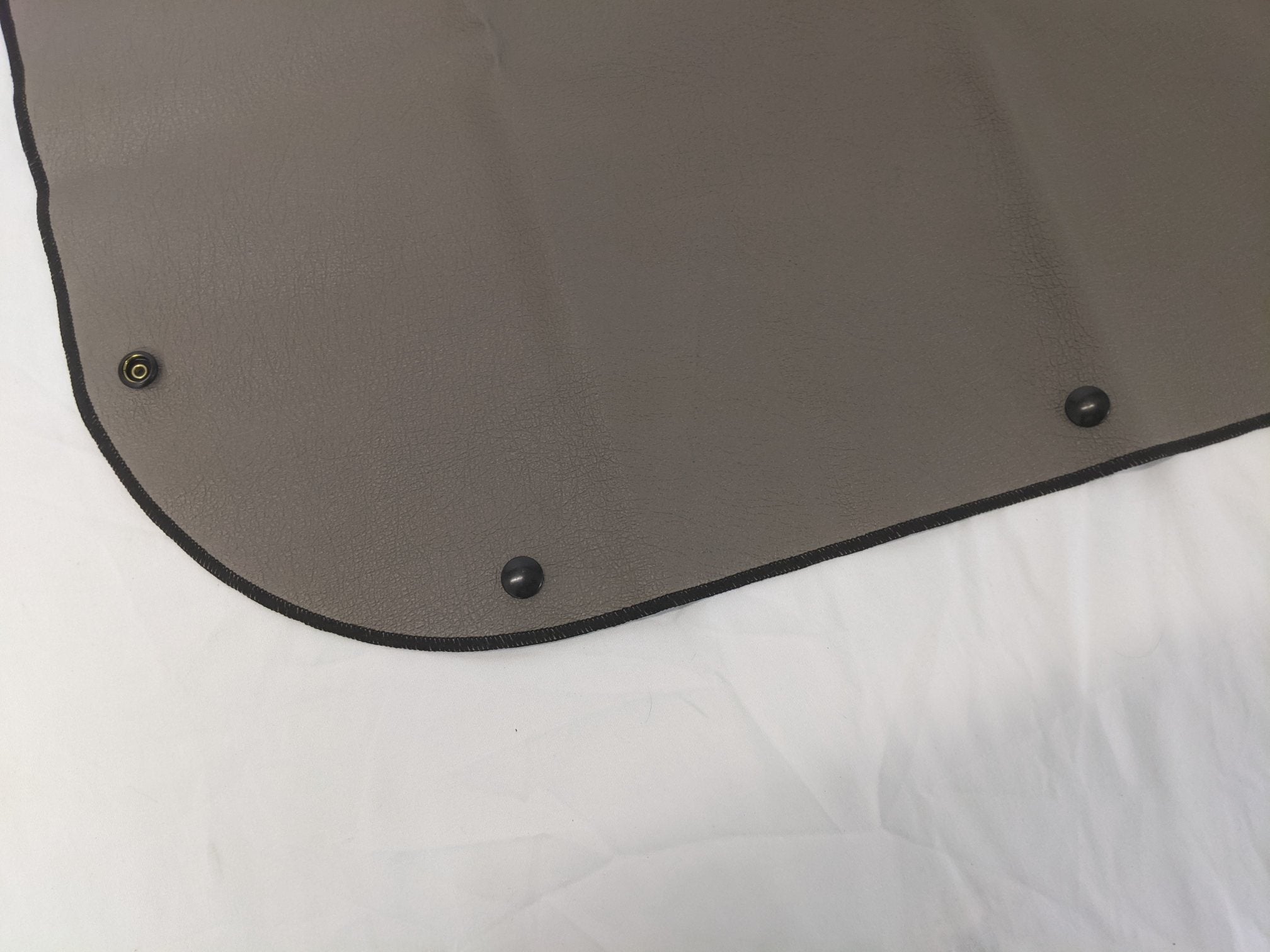 Freightliner Cascadia P3 Gray Sidewall Window Curtain - P/N A18-60042-000